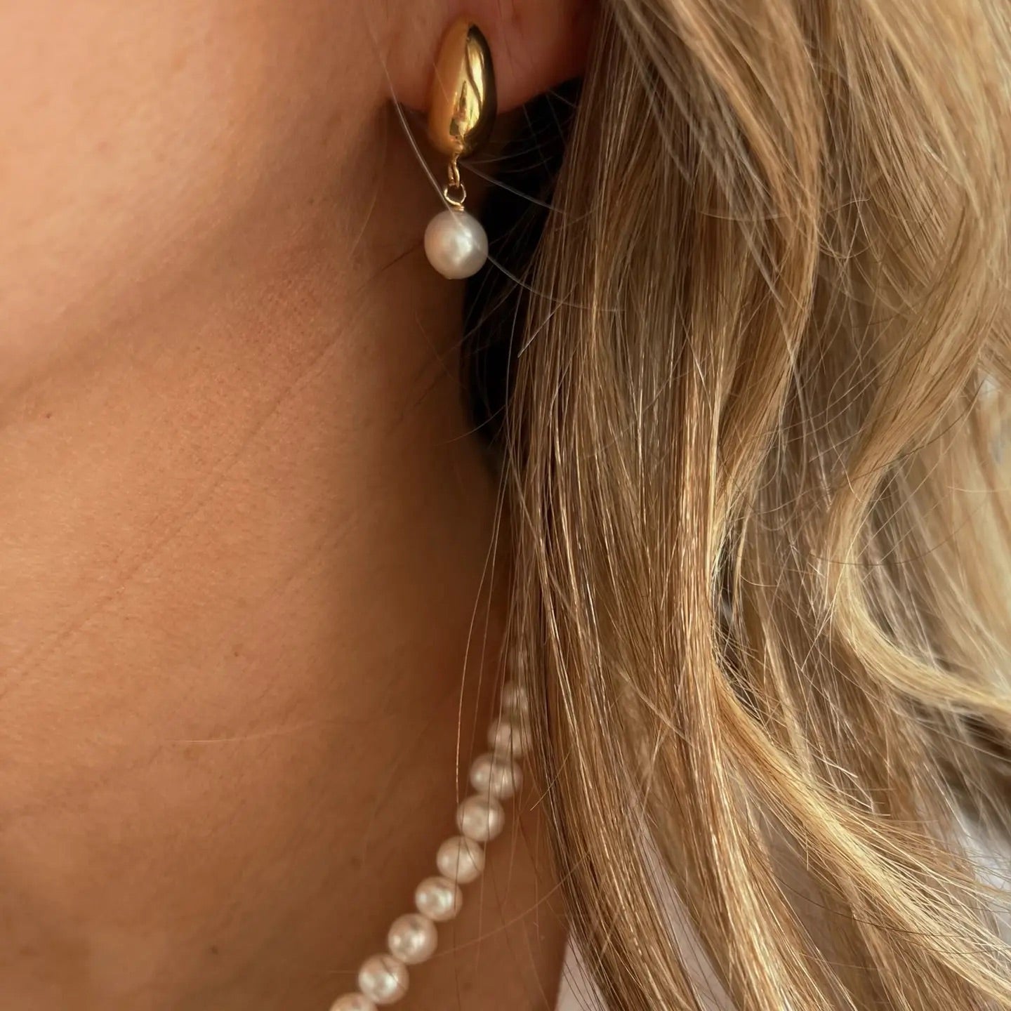 Kira Freshwater Pearl Stud Earrings | Gold Filled