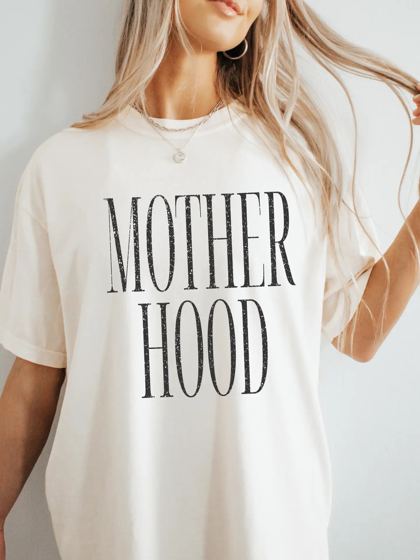 MOTHERHOOD TEE